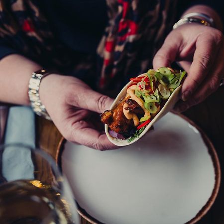 The Bulls Head Hotel 헤일 외부 사진