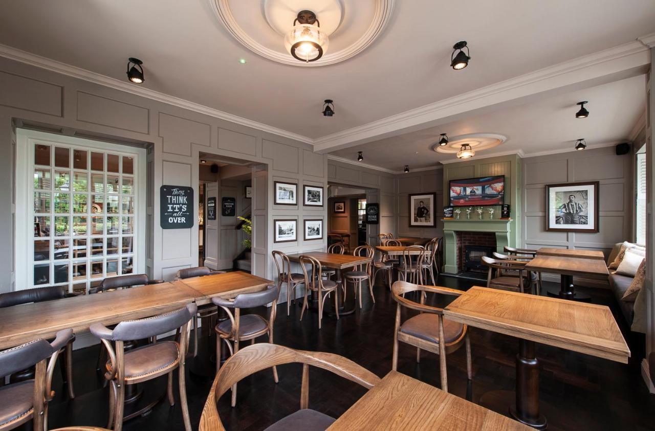 The Bulls Head Hotel 헤일 외부 사진