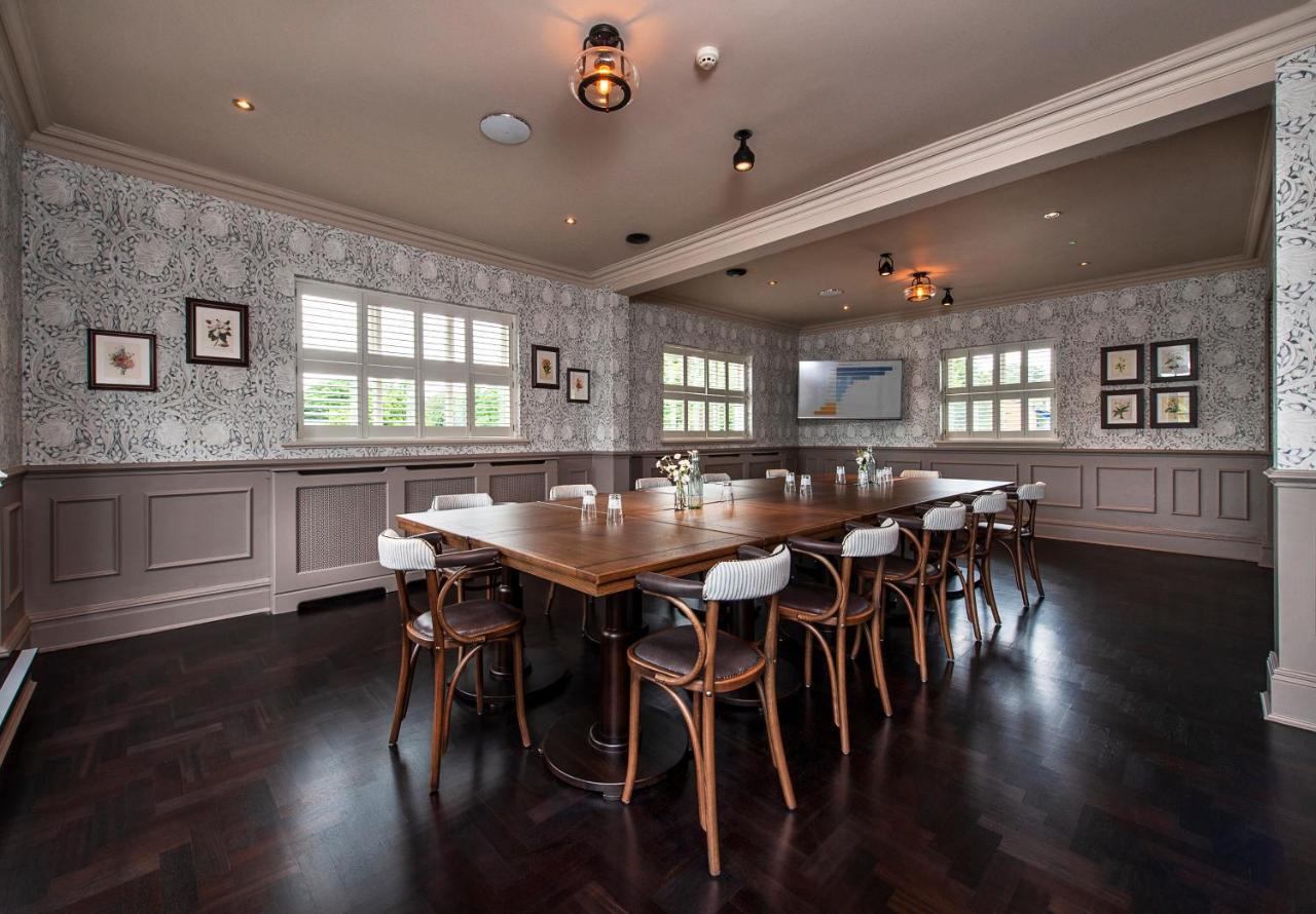The Bulls Head Hotel 헤일 외부 사진